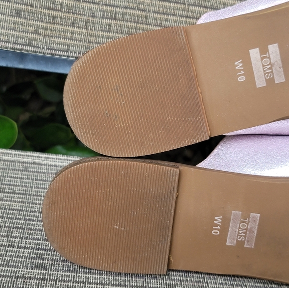 Toms Jutti Mule Metallic Leather Lavendar Mules, Size 10 - Picture 9 of 10